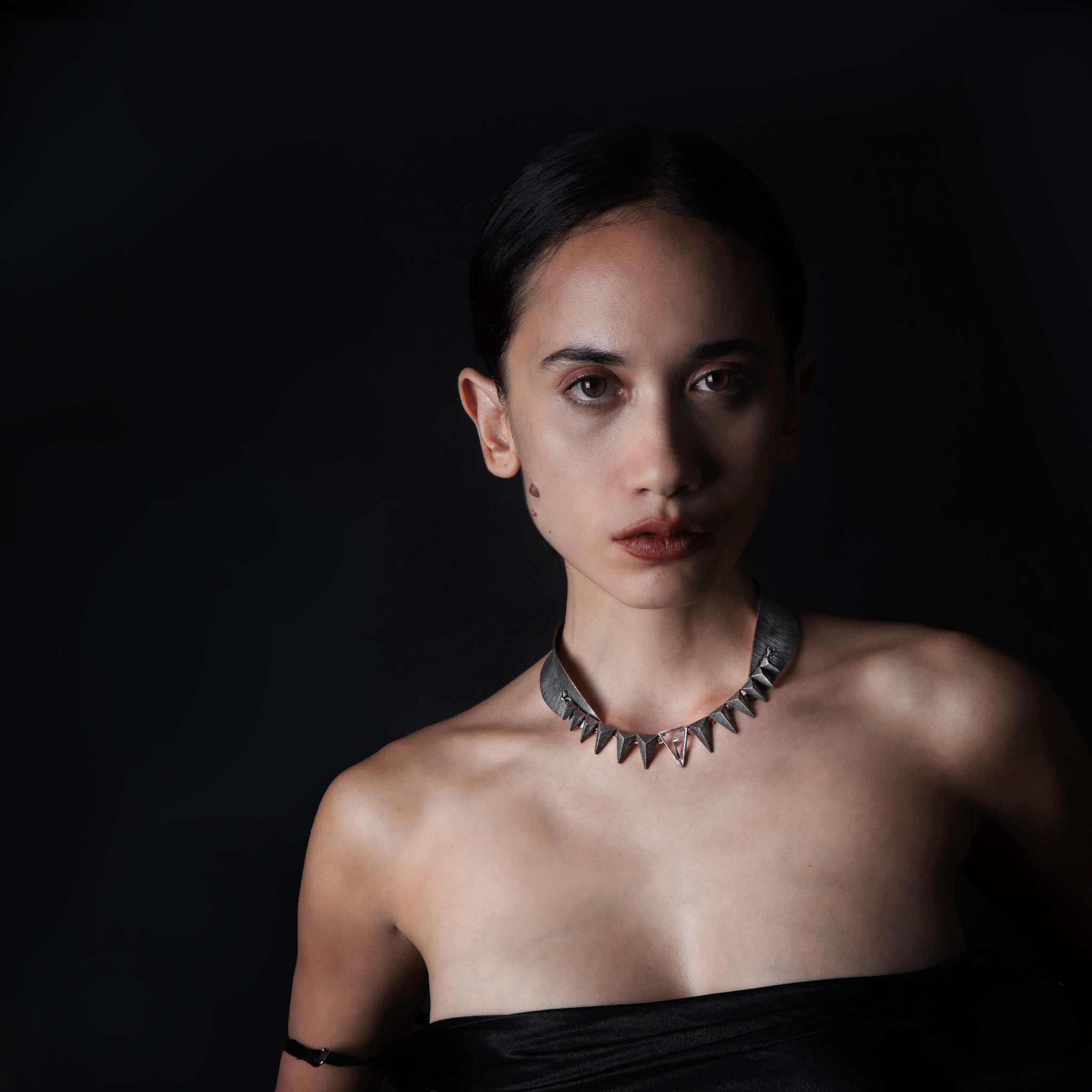 Abbraccio Collar