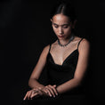 Load image into Gallery viewer, Abbraccio Collar