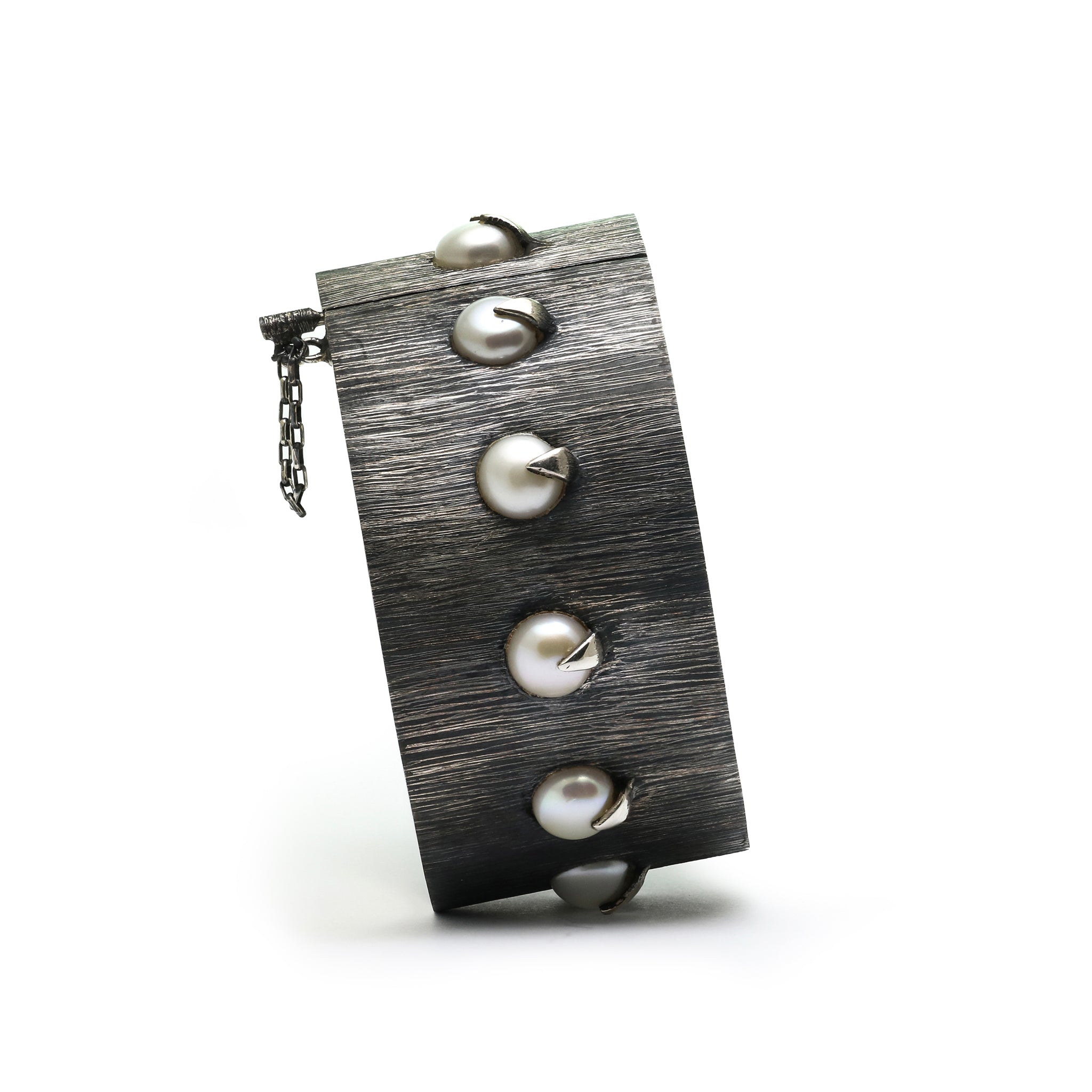Captured Pearls Bracelet