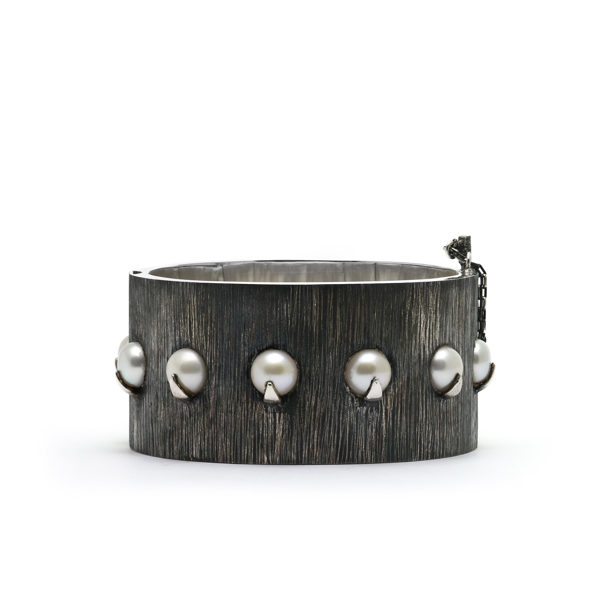 Captured Pearls Bracelet