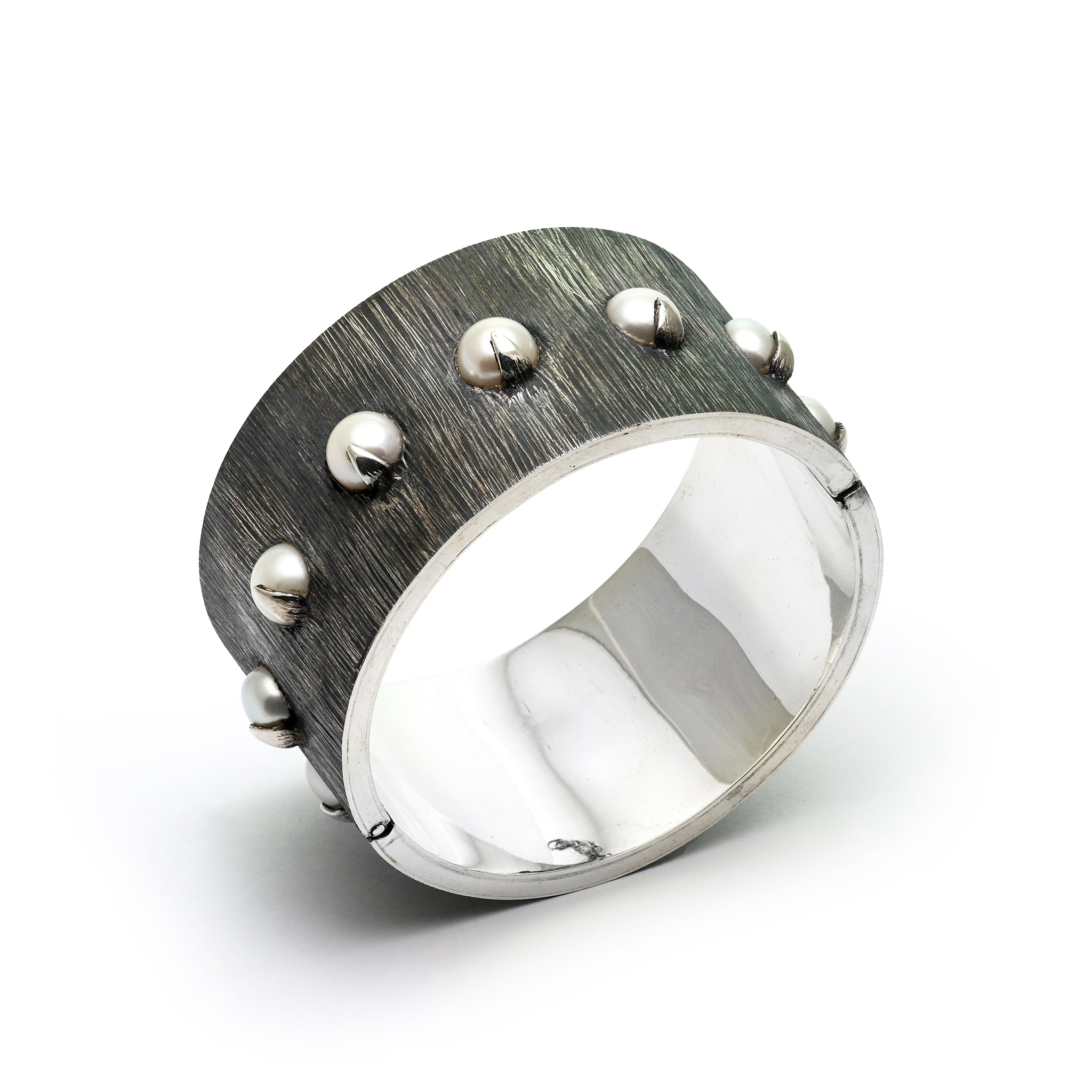 Captured Pearls Bracelet