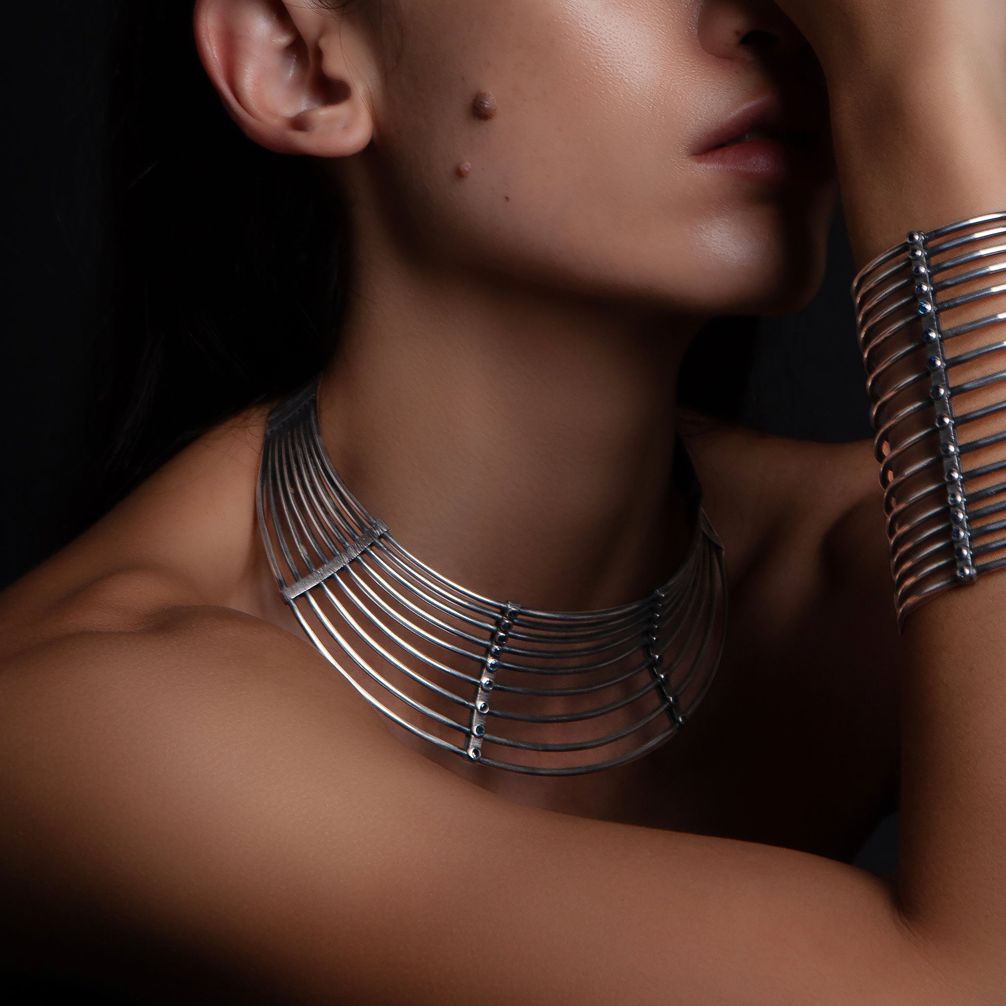 Concave Levels Collar