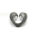 Load image into Gallery viewer, Crystal Heart Ring
