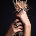 Load image into Gallery viewer, Crystal Heart Ring