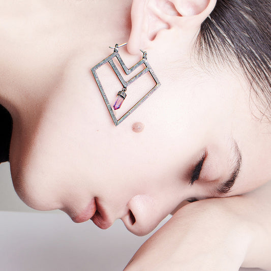 Delving Arrows Earring