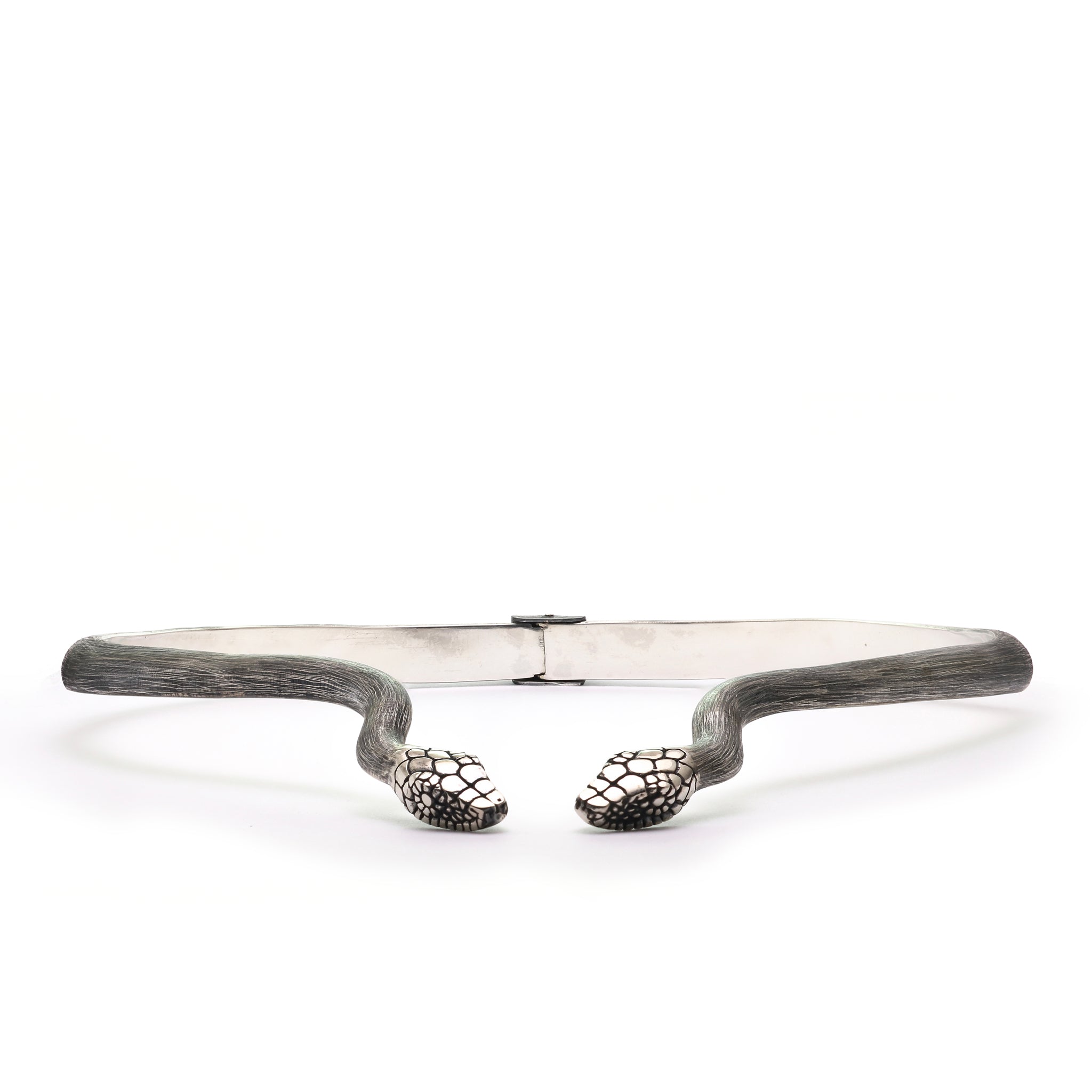 Embraced Collar