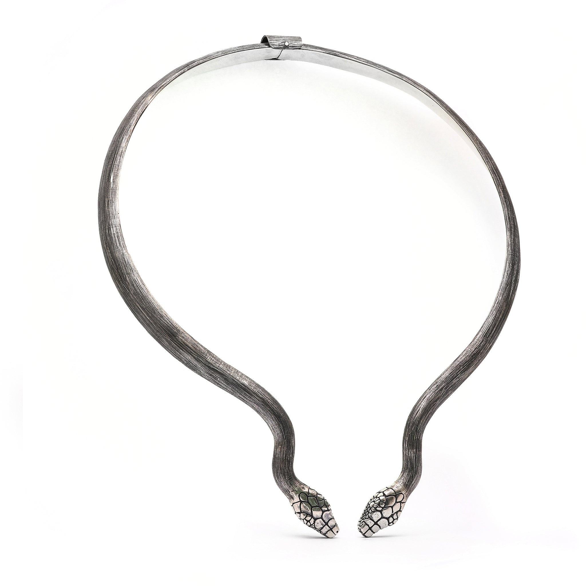Embraced Collar