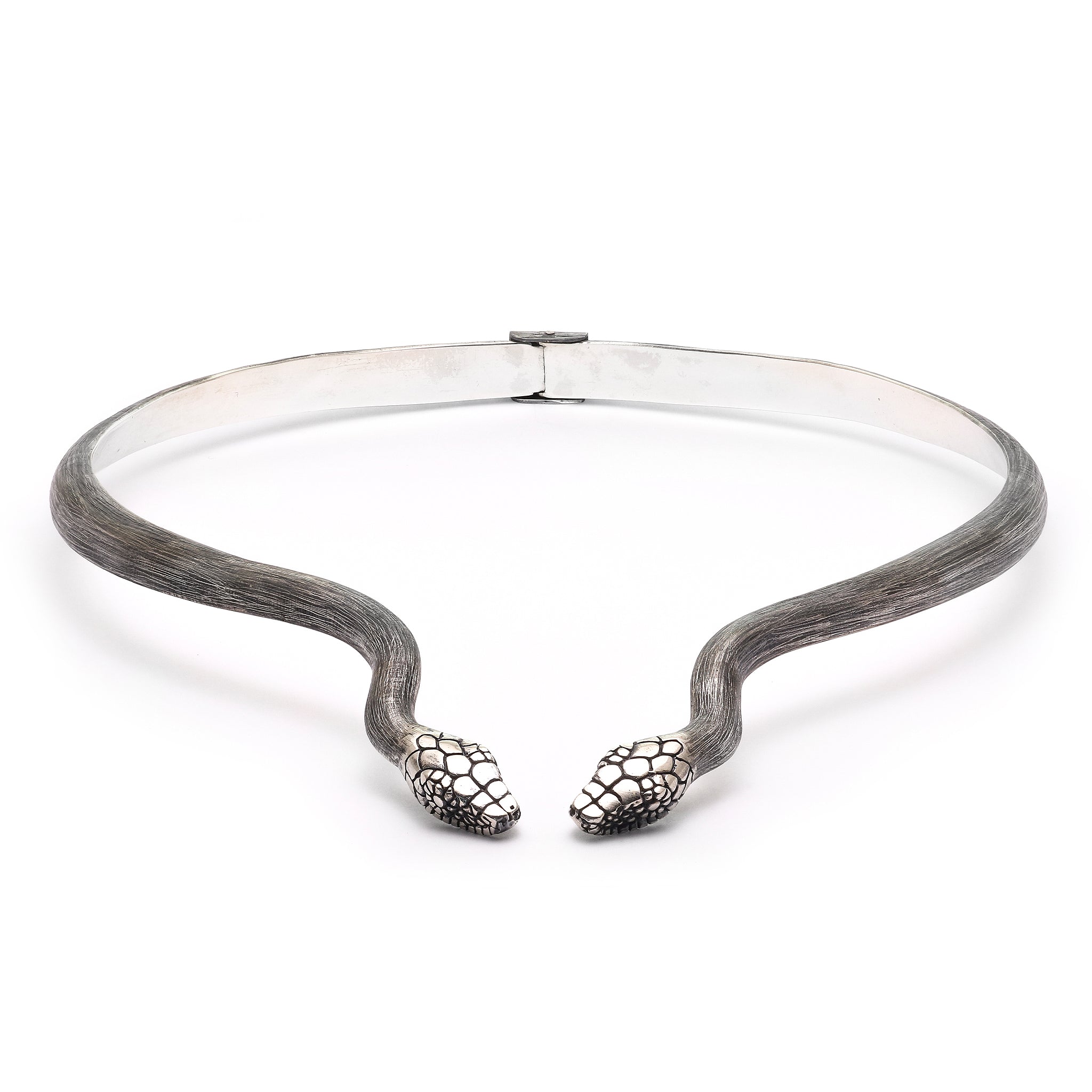 Embraced Collar