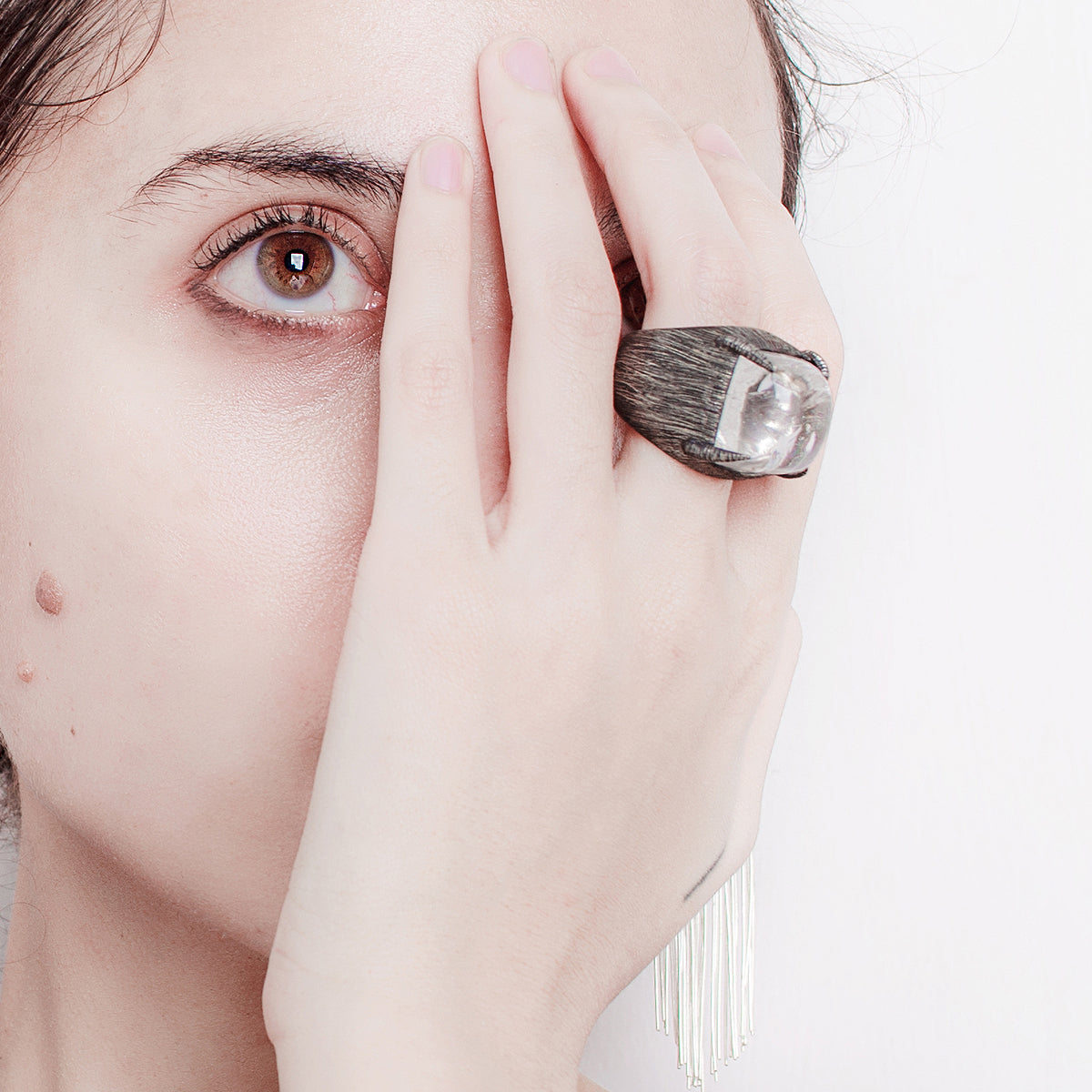 Grasping Light Ring
