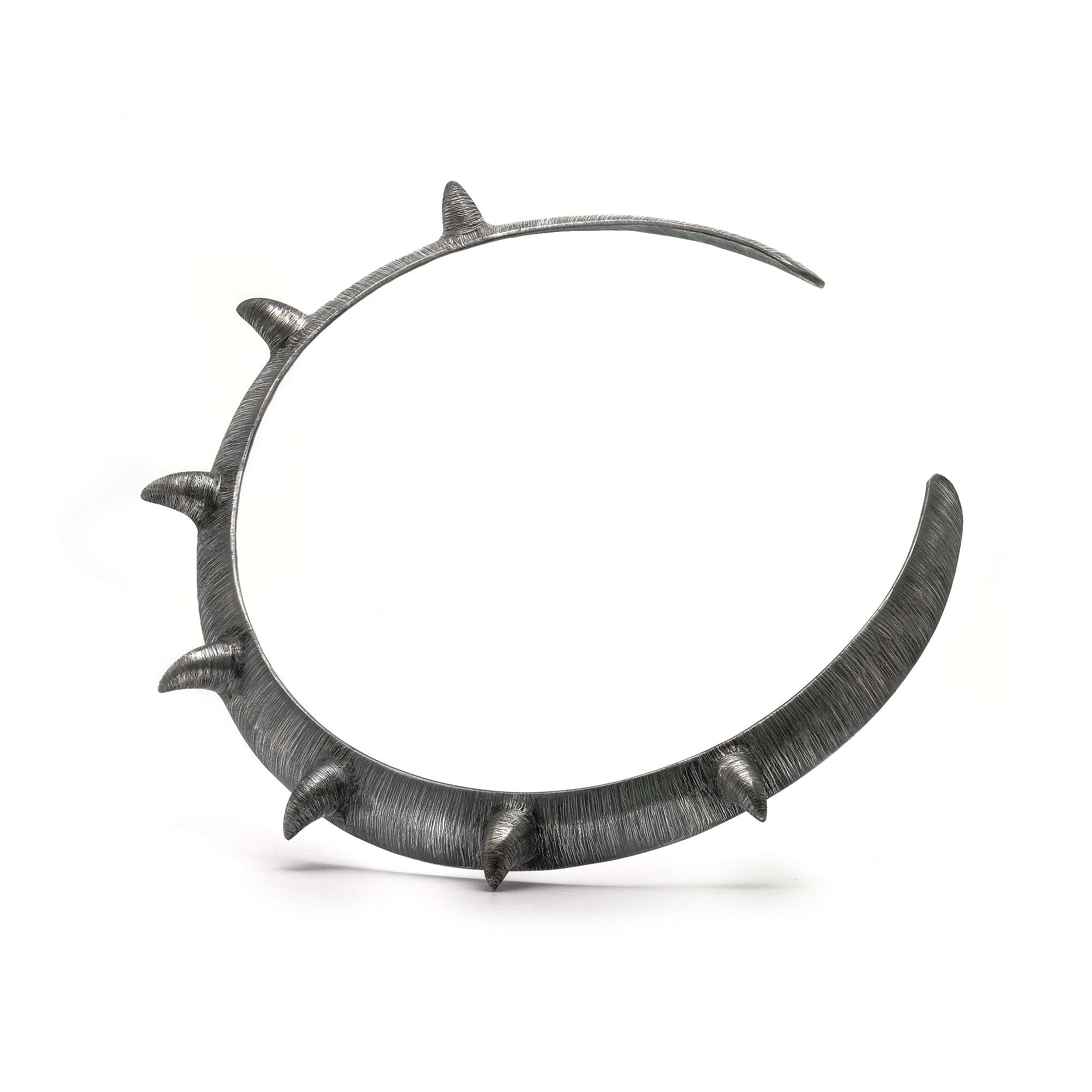 Horned Collar