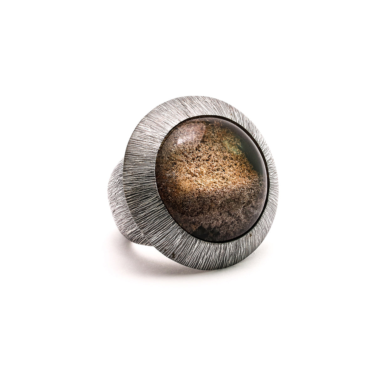 Luminescent Iris Ring