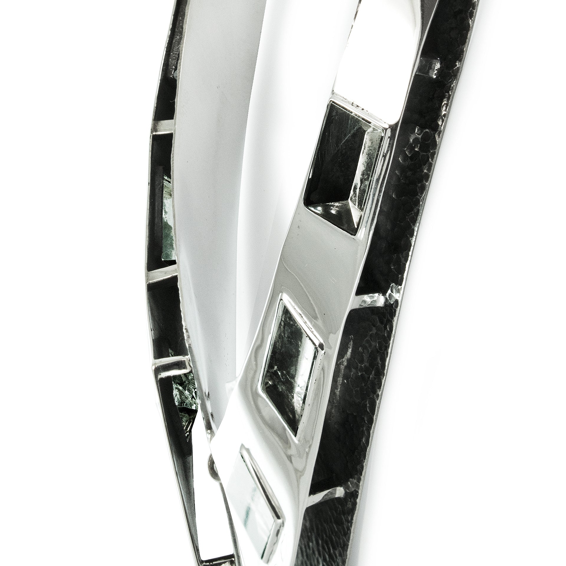 Rising Lights Collar