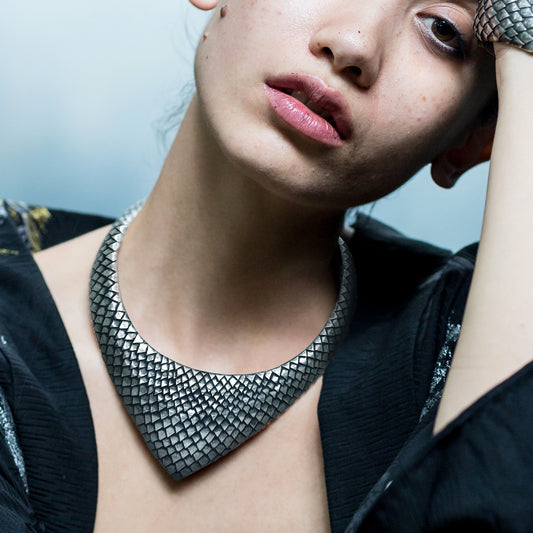 Second Skin Collar