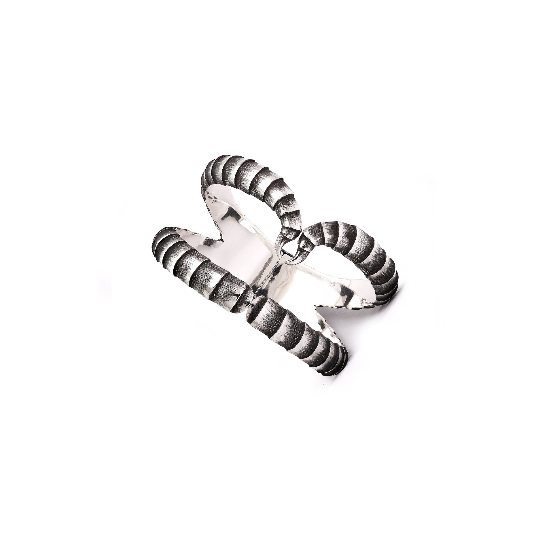 Sting Bracelet