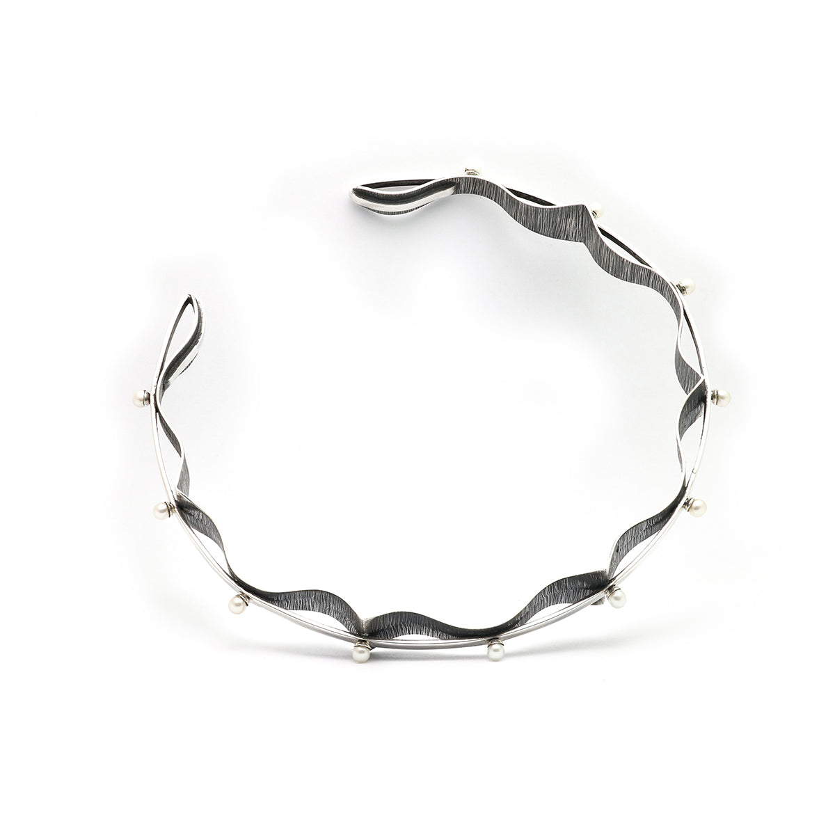 Waves Of Pearls Collar