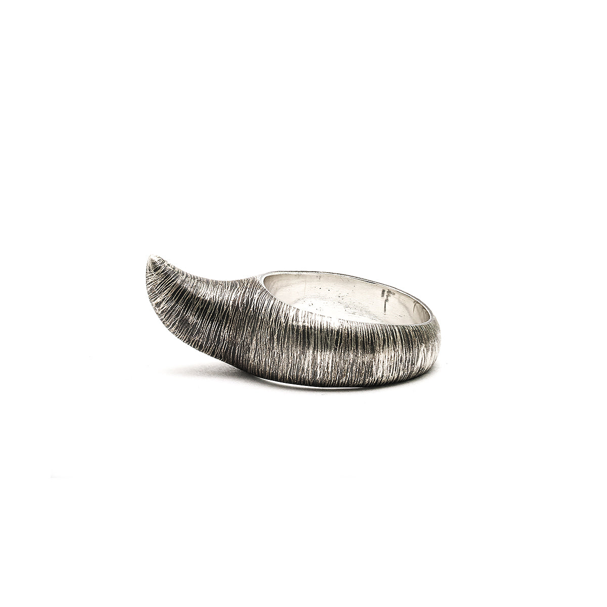 Wondrous Horn Ring