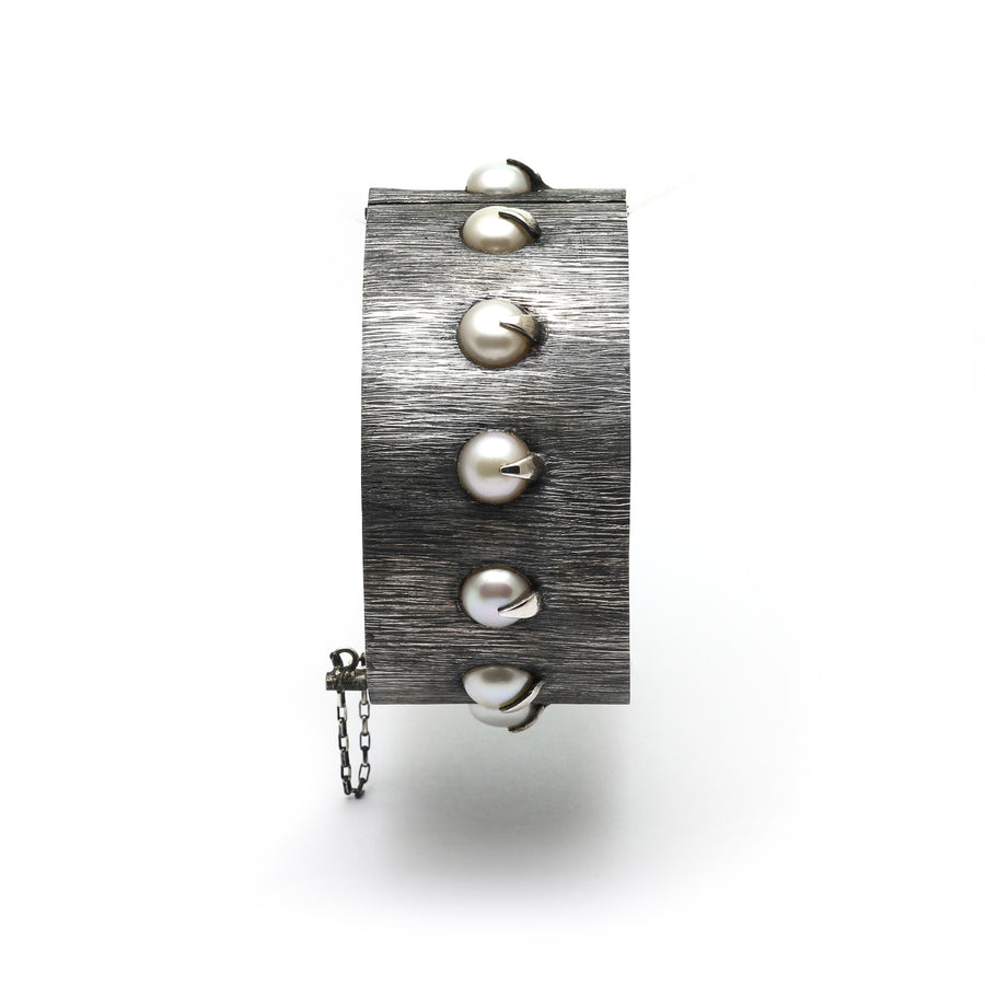 Captured Pearls Bracelet